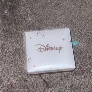 Disney Sparkling White Box with Silver Accents